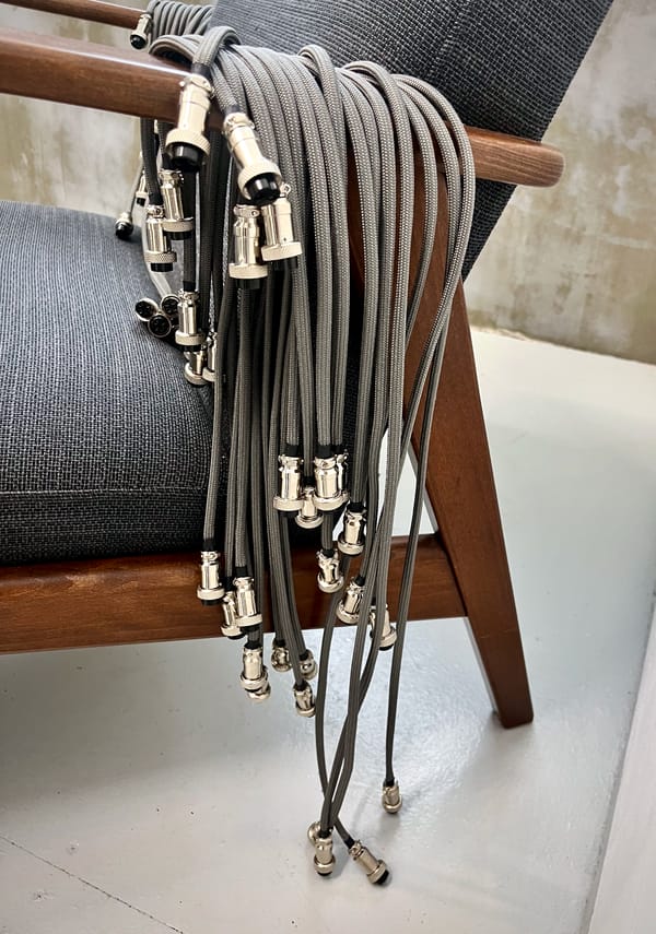 Signal Install Cables